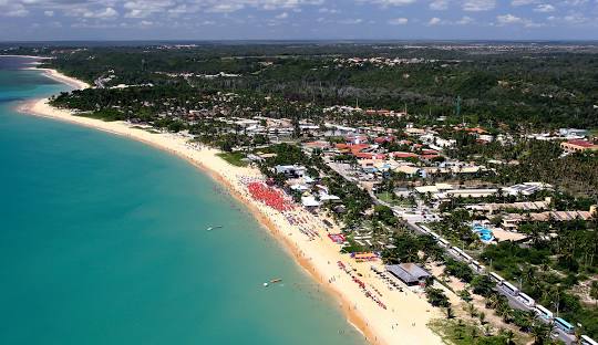 Conheça em Porto Seguro algumas das mais belas praias do Brasil